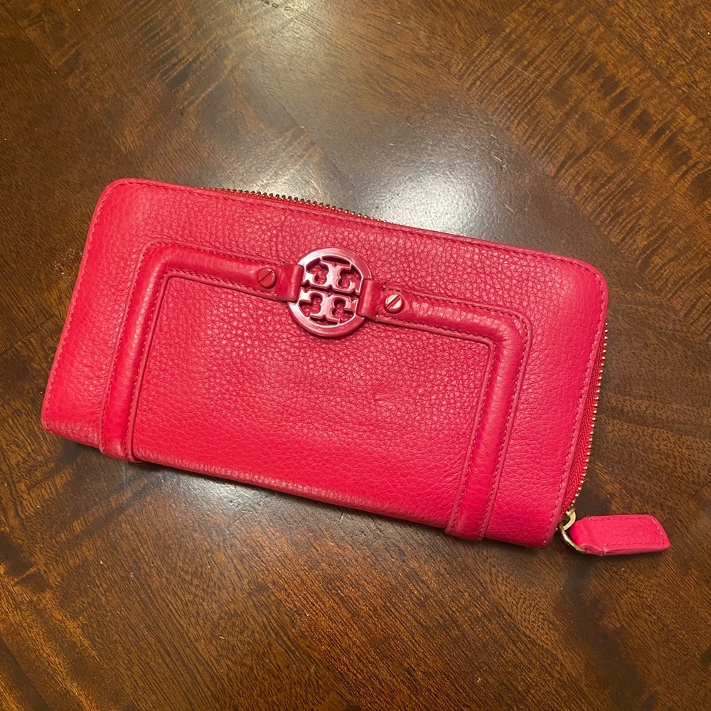 Tory Burch Amanda Continental Zip Wallet - Gooseberry